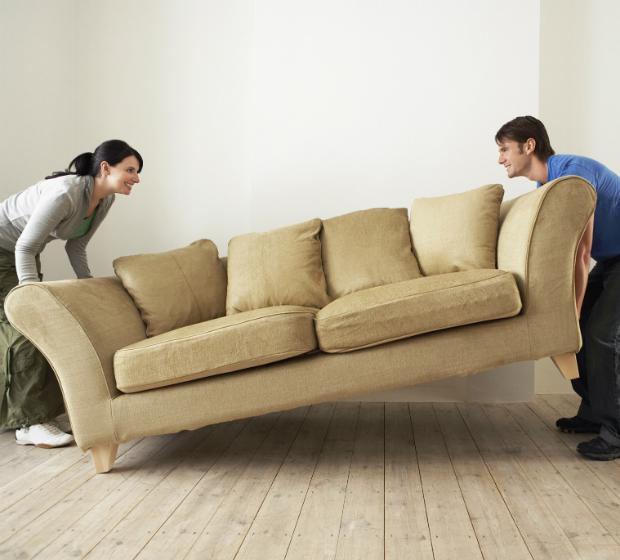 Mover muebles y cargas pesadas